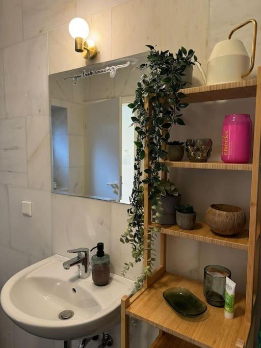 דיסלדורף 2 Raum City-Apartment 5Min Zum Hbf Grupello-2 מראה חיצוני תמונה